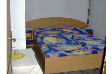 Privatni smještaj Recea 6